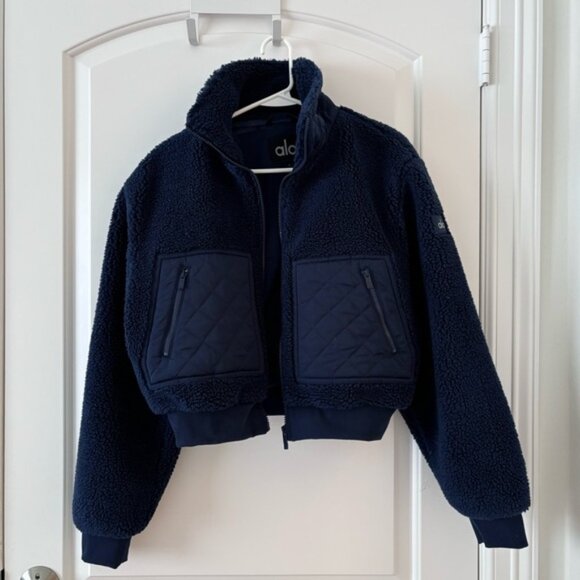 ALO YOGA Sherpa Edge Bomber - Picture 1 of 10